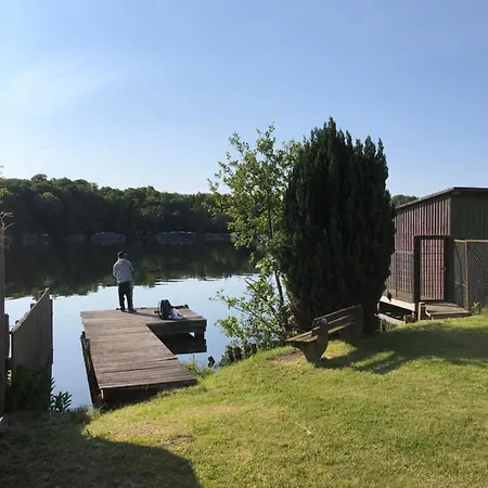 In Der Muehlenstrasse 아파트 *